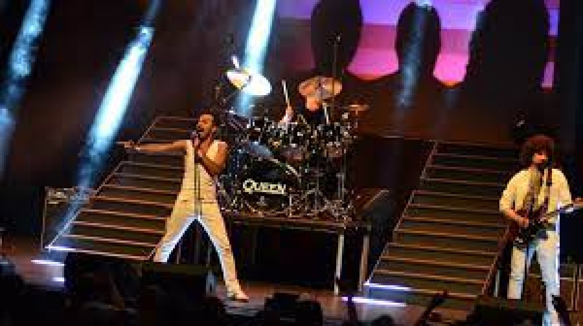 Flash - A Tribute to Queen